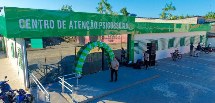 Prefeito Vivaldo Mendes e vice-prefeito Quito inauguram o CAPS e fortalecem a saúde pública em Anajás.